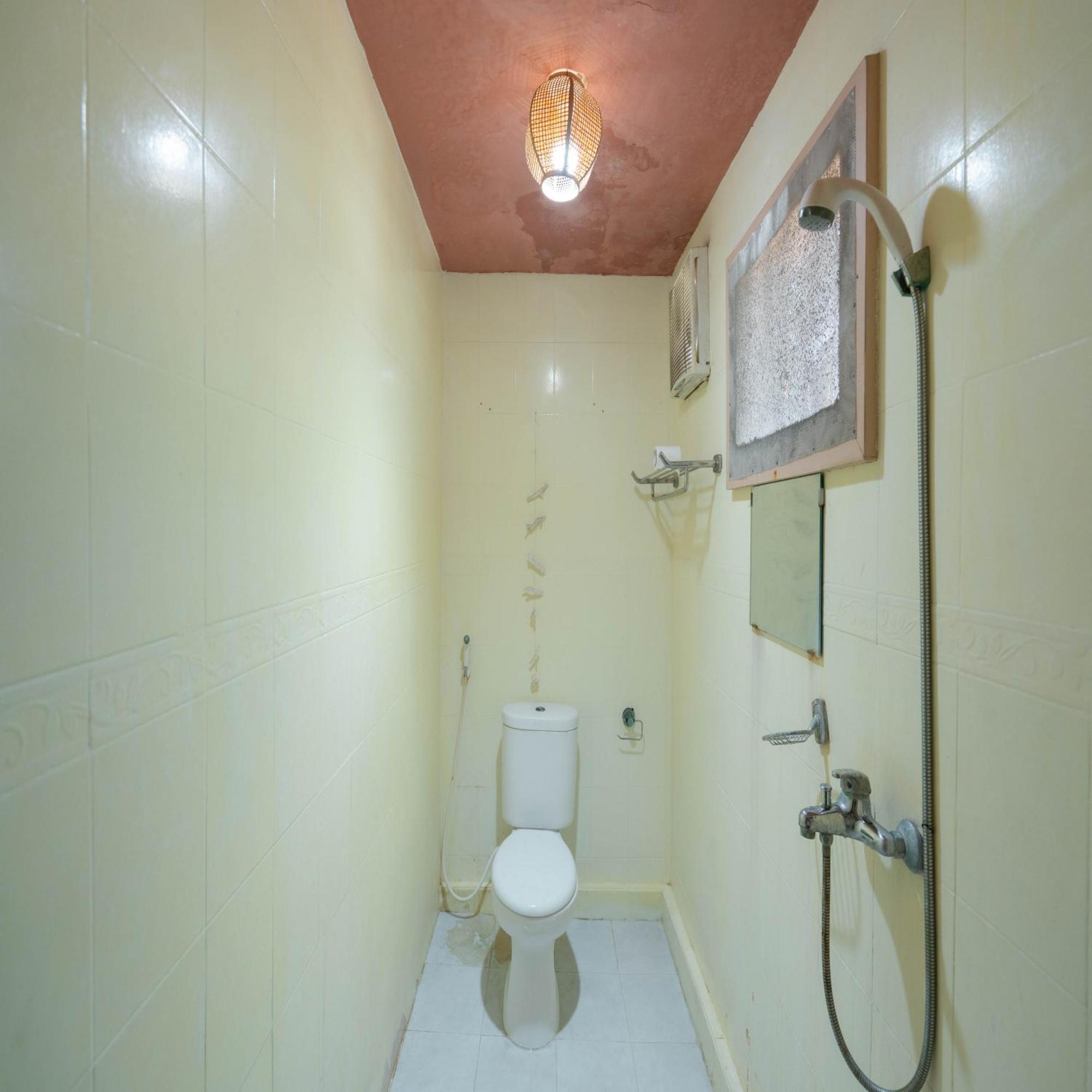 Gili White Bamboo Resort 吉利特拉旺安 外观 照片