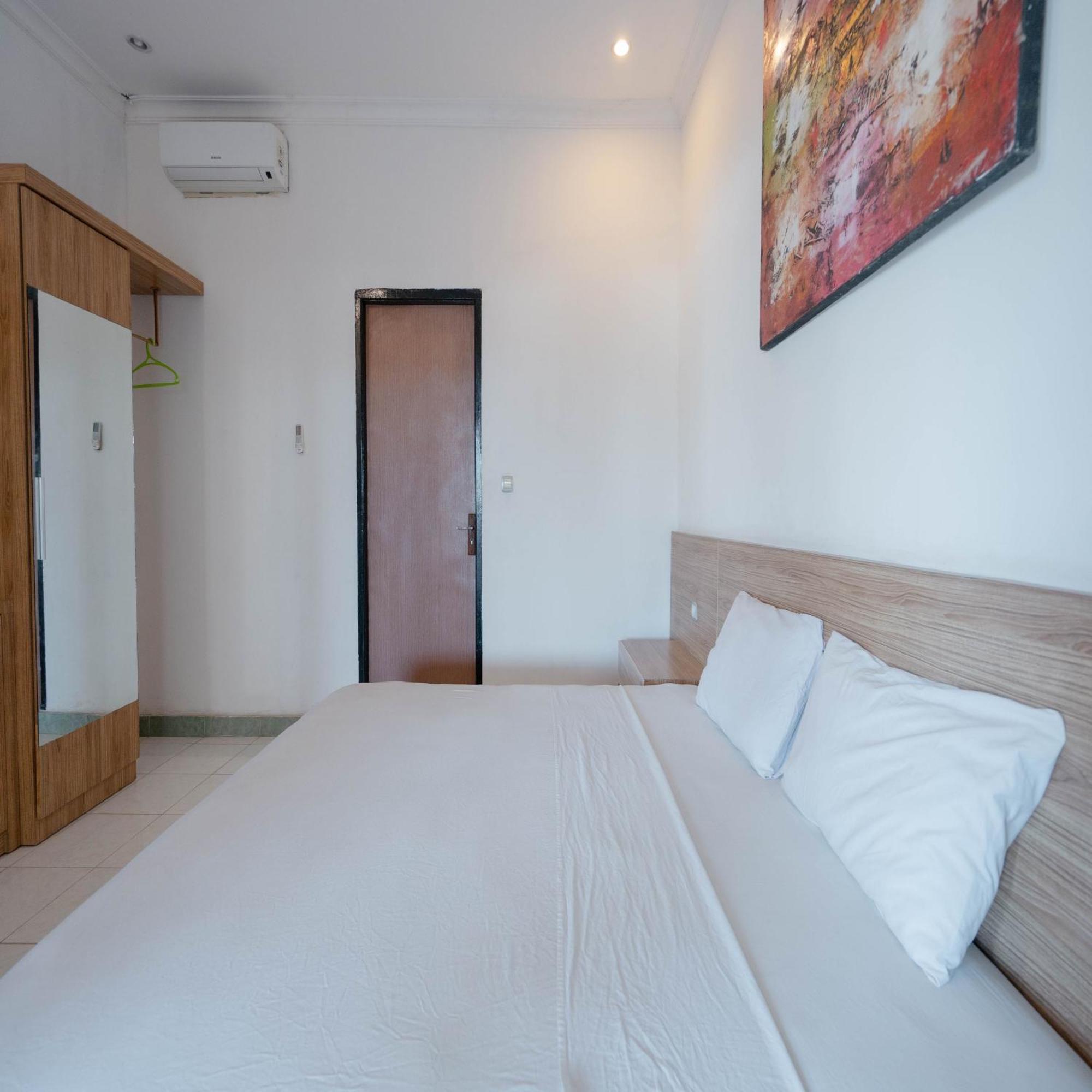 Gili White Bamboo Resort 吉利特拉旺安 外观 照片